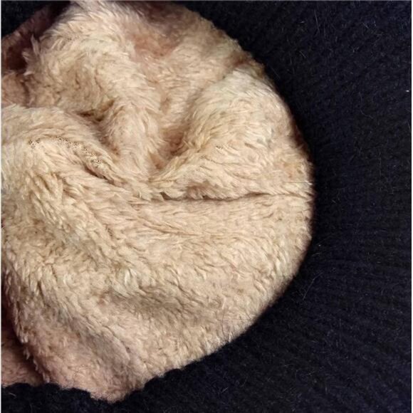 2 Pack Women\'s Winter Warm Knit Hat Wool Snow Ski Caps with Visor main image 4